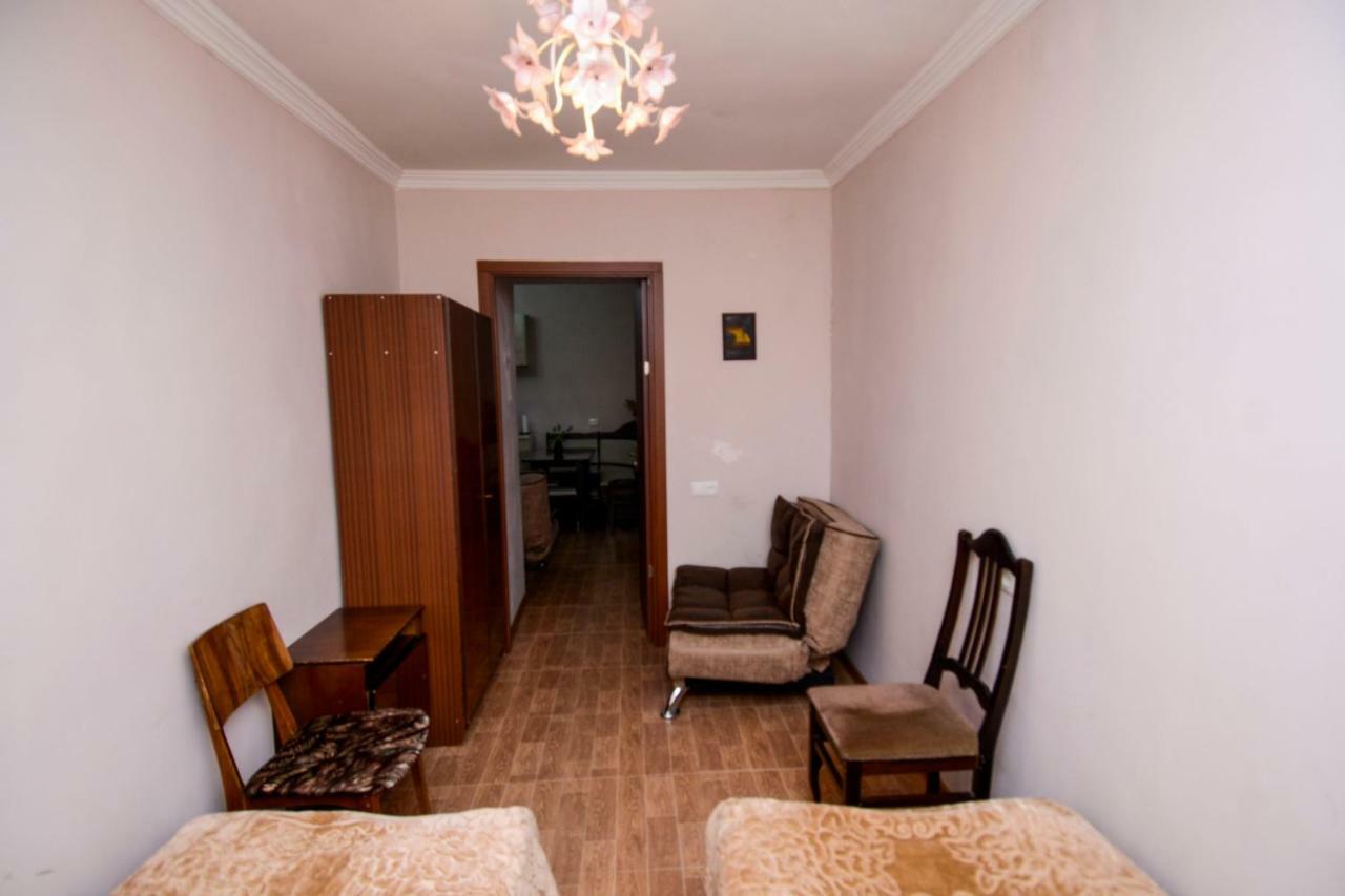 Apartment Iashvili Tbilisi Esterno foto